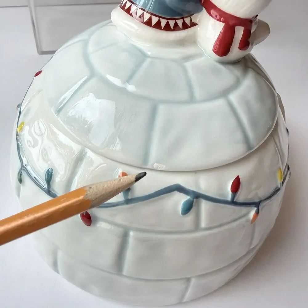 Hallmark Frosty Friends Igloo Ceramic Cookie Jar Retired 2016 Eskimo *READ*